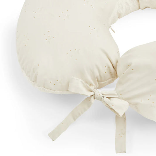 Beige哺乳枕 on a white background
