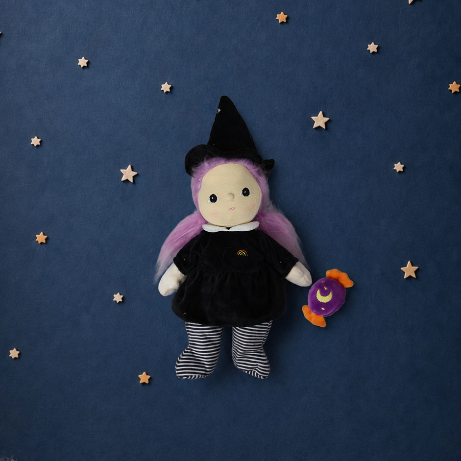 Dress Me Dinky Dinkum - Willa Witch