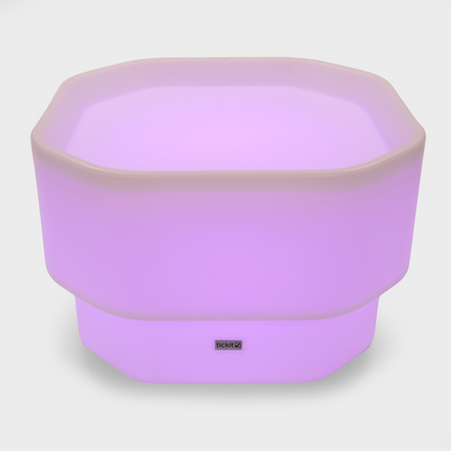 Mini tuff table
